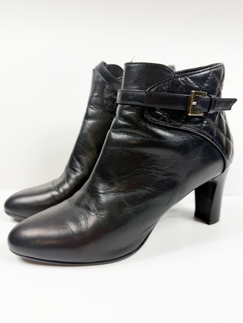 Vince Camuto Black Leather Ankle‎ Booties with Buckle Strap 37.5 6.5